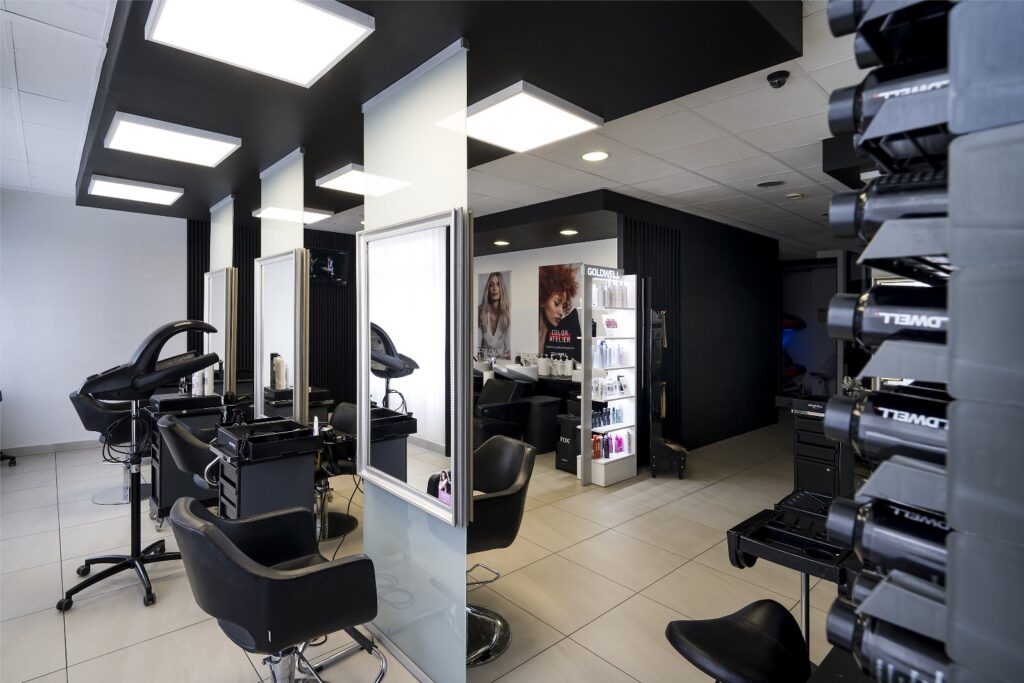Wnętrze salonu kosmetycznego w Koninie